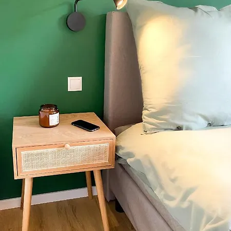 Kleines Glueck Zentral Mit Balkon Und Parkplatz * Goessweinstein