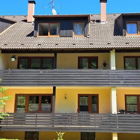 Daire Kleines Glueck Zentral Mit Balkon Und Parkplatz Goessweinstein