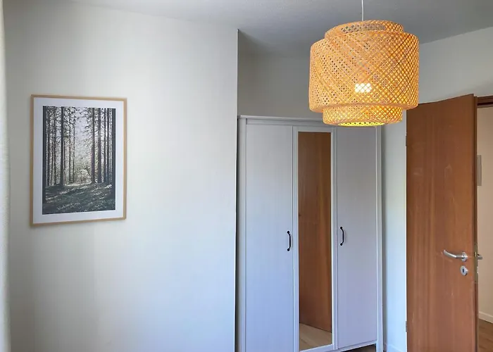 Kleines Glueck Zentral Mit Balkon Und Parkplatz דירה