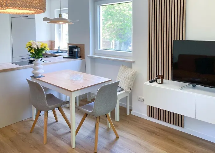 דירה Kleines Glueck Zentral Mit Balkon Und Parkplatz גוסוויינשטיין